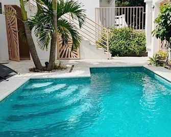 Beach House In Punta Leona with private Pool - Agujas