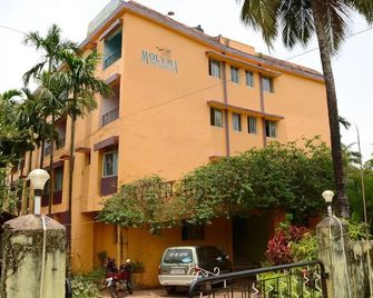 Molyma Resorts - Canacona - Building