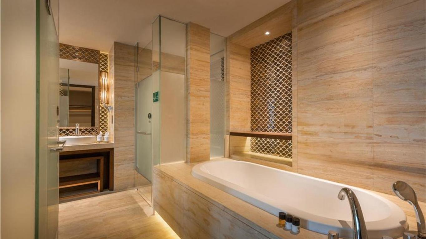 Mangrove Tree Resort World Sanya Bay- Queen Palm Toawers