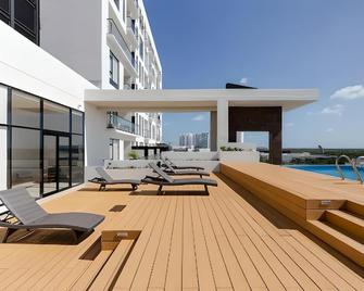 San Francisco by Andiani Travel - Cancún - Pool
