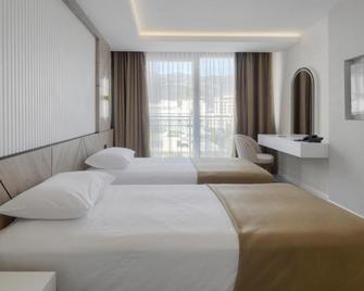 塔拉酒店 - 貝西奇 - 布德瓦 - 臥室