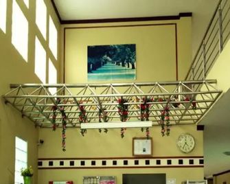 Amarin Grand Hotel - Rayong - Front desk