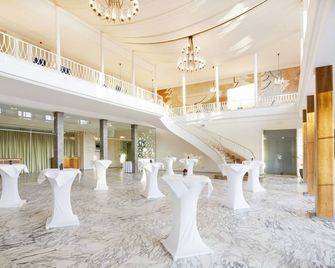 Dolce by Wyndham Bad Nauheim - Bad Nauheim - Lobby