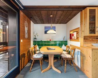 Ferienwohnung Herzogenhorn - Bernau im Schwarzwald - Dining room