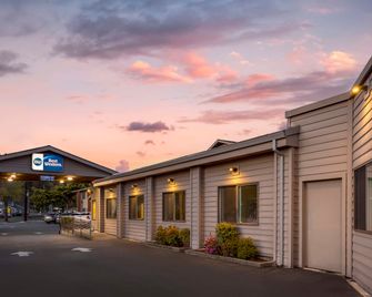 Best Western Aladdin Inn - Kelso - Edificio