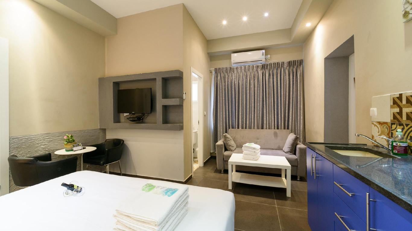 Crown Sea Apart hotel