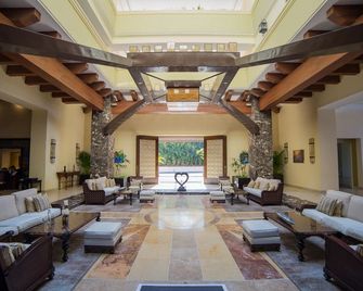 Garza Blanca Residences - 巴亞爾塔港 - 大廳