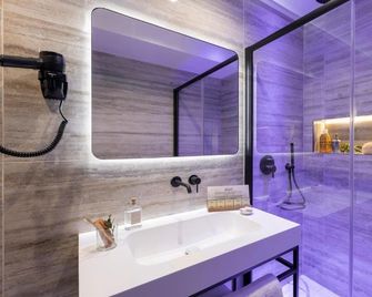 Adoro Hotel - Roma - Yatak Odası