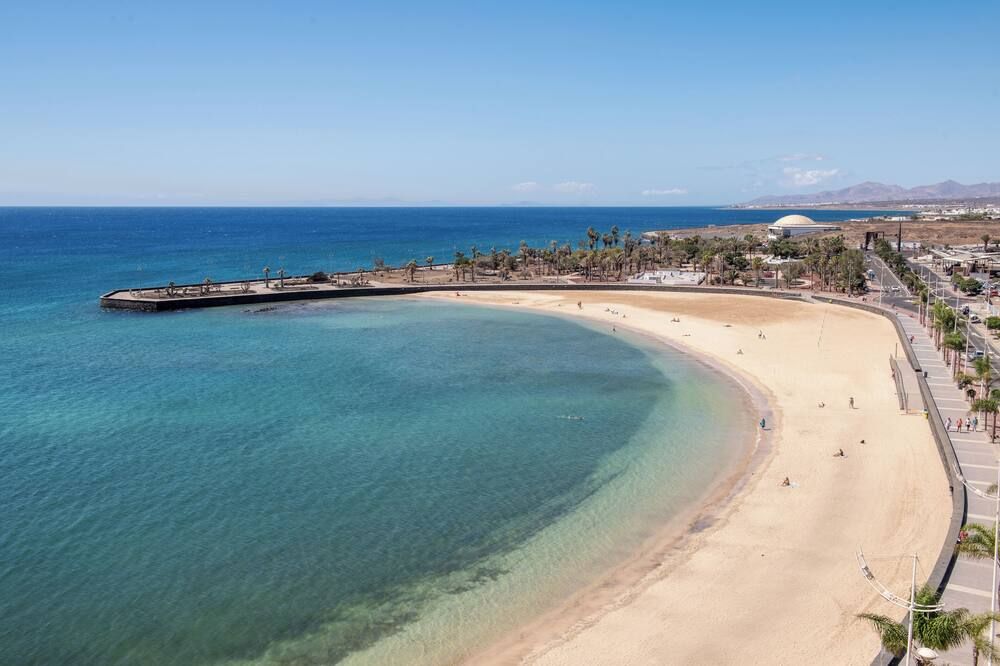 تشيكين ديامار - أريسيفي - شاطئ