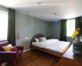 Molo Rouge - Boutiquehotel & Café - Wunsiedel