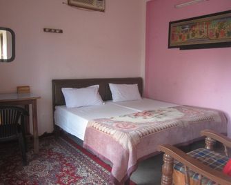 Kedar Guest House - Benarés - Habitación