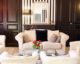 Hotel Le Charleston - לה מה - סלון