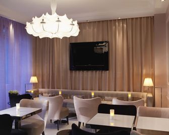 First Hotel Paris Tour Eiffel - Paris - Restaurant