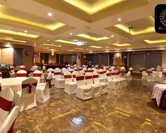 Hotel Le Grande - Chaumu - Sala de banquetes