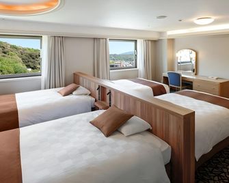 ماتسوياما طوكيو راي هوتل - ماتسوياما - غرفة نوم