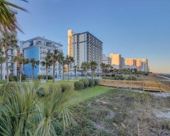 Hosteeva Boardwalk Ocean-front Condo - Myrtle Beach - Outdoors view