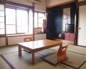 Anzai Ryokan - Kunisaki - Comedor