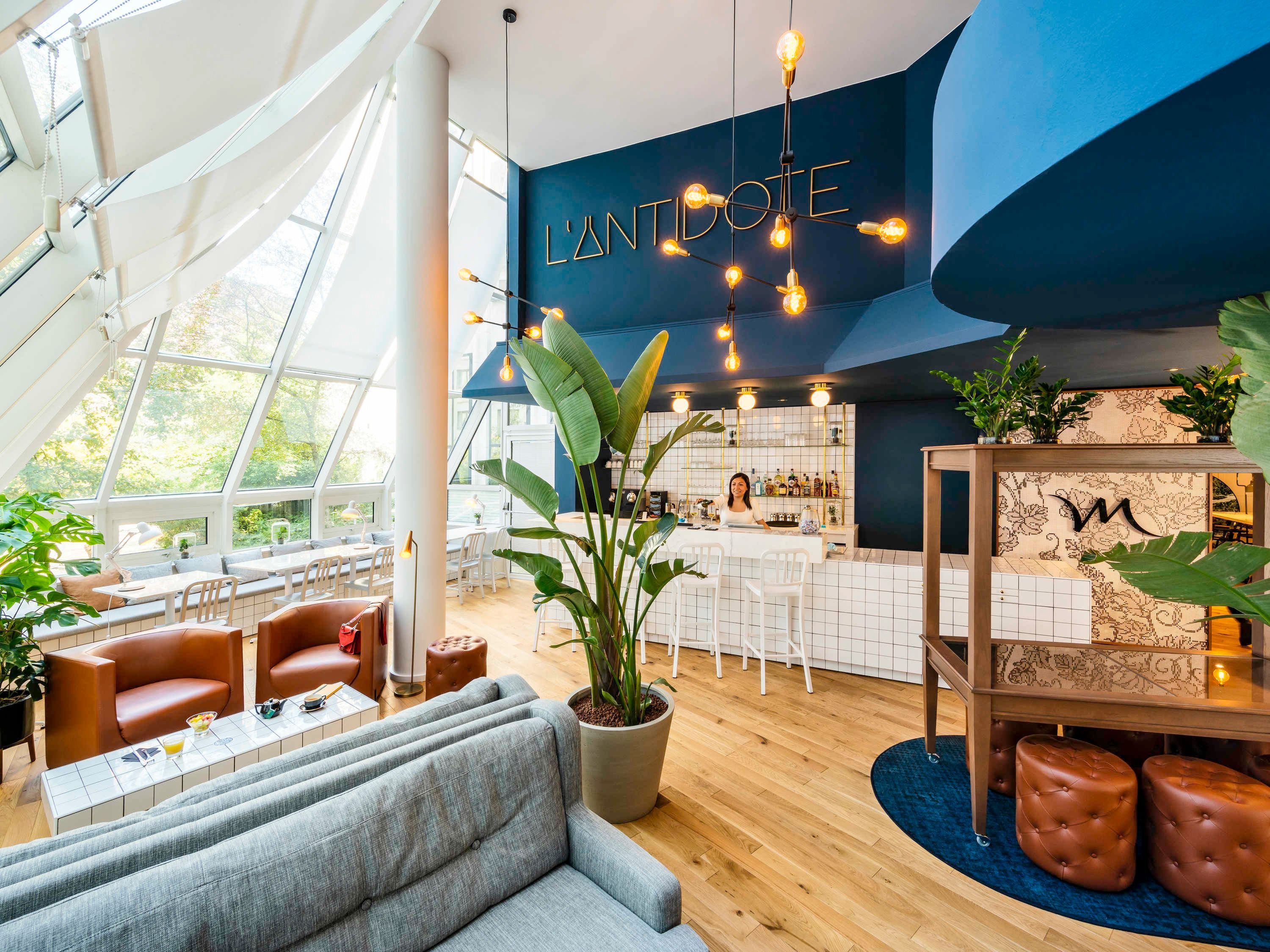 مركيور باري مونبارناس باستور