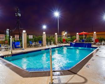 Holiday Inn Express & Suites Pasadena - Houston Southeast by IHG - Pasadena - Uima-allas