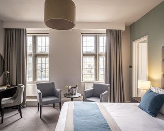 Whately Hall Hotel - Banbury - Bedroom