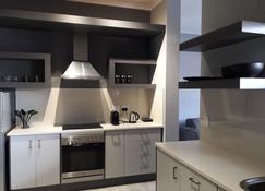 Atlantic Apartments - Swakopmund - Kitchen