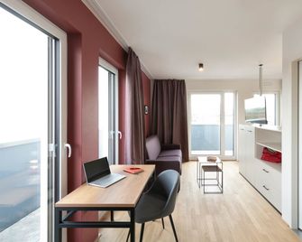 Brera Serviced Apartments Frankfurt West - Frankfurt am Main - Living room