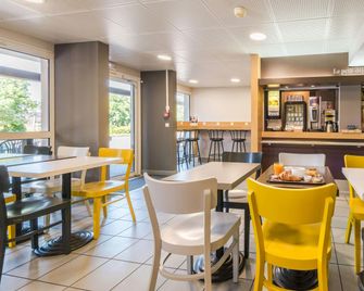 B&B HOTEL Saint-Nazaire Trignac - Trignac - Ресторан