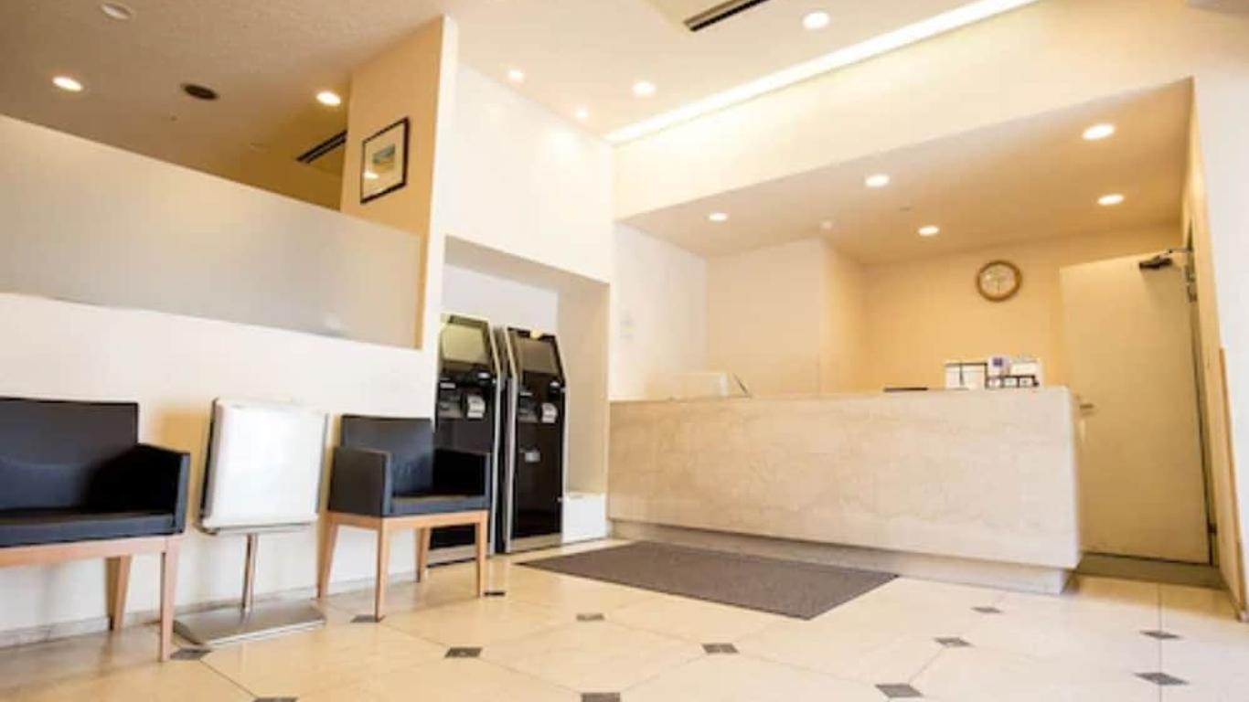 سوانكي هوتل أوتومو