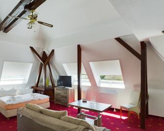 Ihr Hotel Alt Connewitz in Leipzig - Lipsk - Pokój dzienny