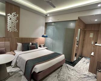 Capitol Residency - Ranchi - Bedroom