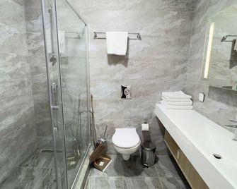 Tor're Astana, Trademark Collection By Wyndham - Astana - Bathroom