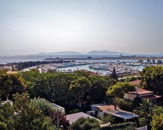 Hotel London - Glyfada - Widok na zewnątrz