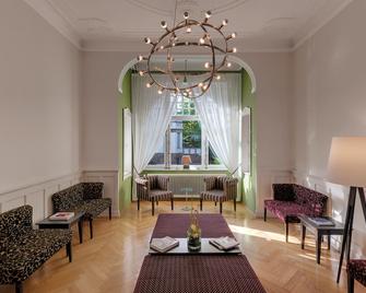 Boutiquehotel Dreesen - Villa Godesberg - בון - סלון