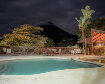 Miradas Arenal Hotel & Hotsprings - La Fortuna - Pool