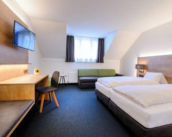 Romantik Hotel & Restaurant Sternen - Kriegstetten - Schlafzimmer