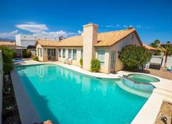 Luxury 1900 Sq Ft House Huge 46 Ft Pool & Hot Spa - North Las Vegas - Piscine