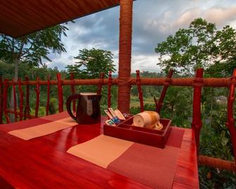 Ella Breeze Homestay - Ella - Balcony