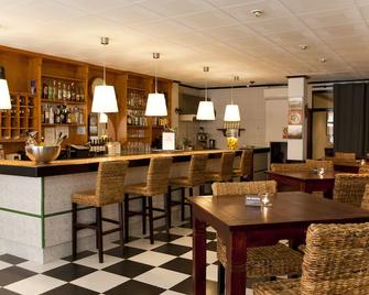 Hostal Tierramar - S'Arenal - בר
