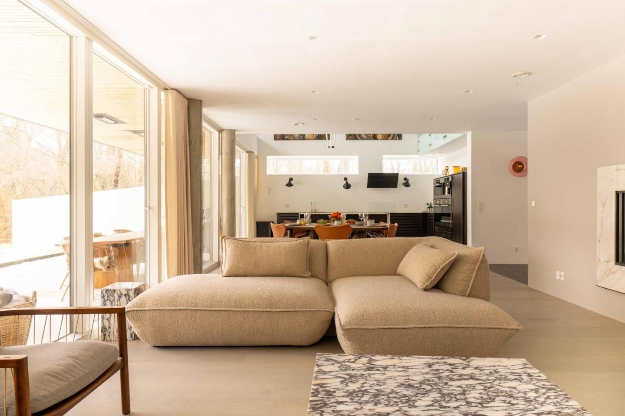 Exclusive Duplex Mansion with Sauna & Pool – Gentofte