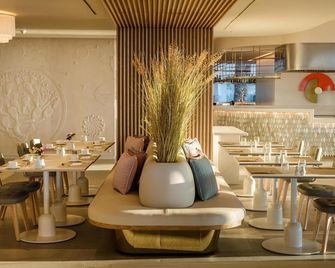 Plus Fariones Suite Hotel - Puerto del Carmen - מסעדה