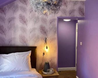 The Black Swan Hotel - Scarborough - Bedroom