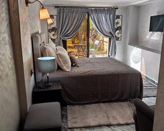 Equi Palace & Spa Near Aeroport - Berrechid - Bedroom