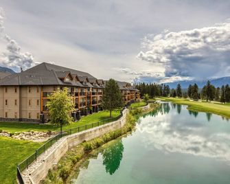 Bighorn Meadows Resort - Radium Hot Springs