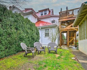 Johnson City Vacation Rental 1 Block To Etsu - Johnson City - Patio