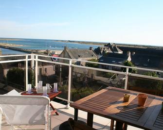 Apartment T3 - Etel - With Stunning Views Of The Grand Large - Étel - Balcon