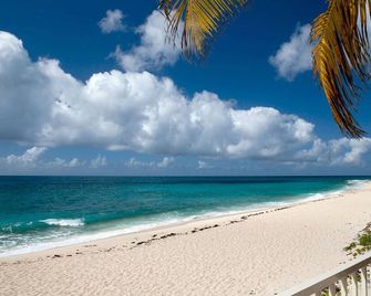 Villa Baie Longue Beach House - Sandy Ground - Strand