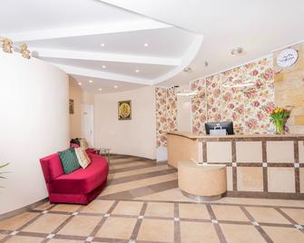 Hotel Victory Home - Warszawa - Recepcja