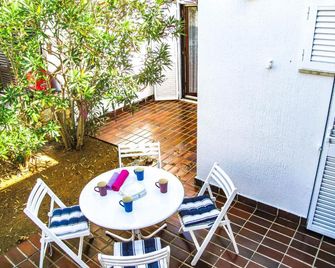 Apartment Nevenka - Novalja - Balcony