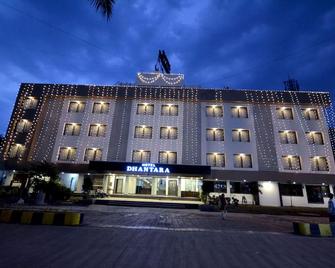 Hotel Dhantara - Shirdi - Edificio