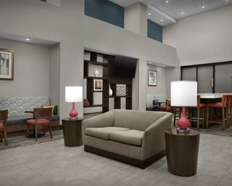 Hampton Inn & Suites Lakeland-South Polk Parkway - Lakeland - Lobby